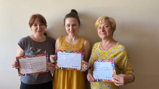 Women refugees from Ukraine, now living in Poland, receiving a #MessageToMySister from our global community. Photo: Bereginia