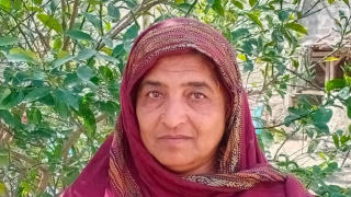 Sohaila, a widow, mother and now business owner in Afghanistan. Since losing her husband, she has refused to withdraw from public life, as her society expects her to. Instead, she dares to work, earn and support her family. 