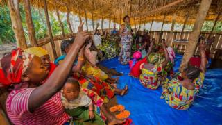 Women for Women International classroom in the Democratic Republic of Congo. Photo: Alison Wright
