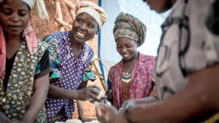 Breadmaking class in Birava, DRC. Credit Ryan Carter