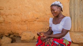 Your gift recipient will be able to exchange letters and photos with the sister they support. Photo credit: Monilekan