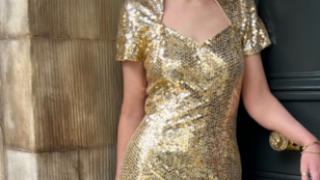 Helen Mirren gold dress